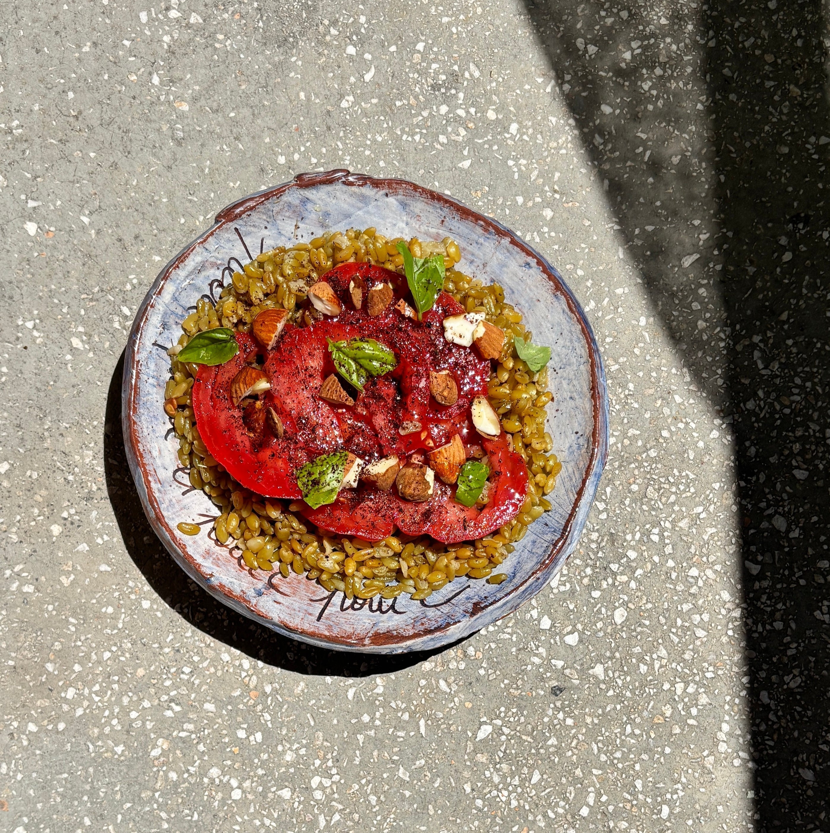 Freekeh salad with tomatoes and sumac