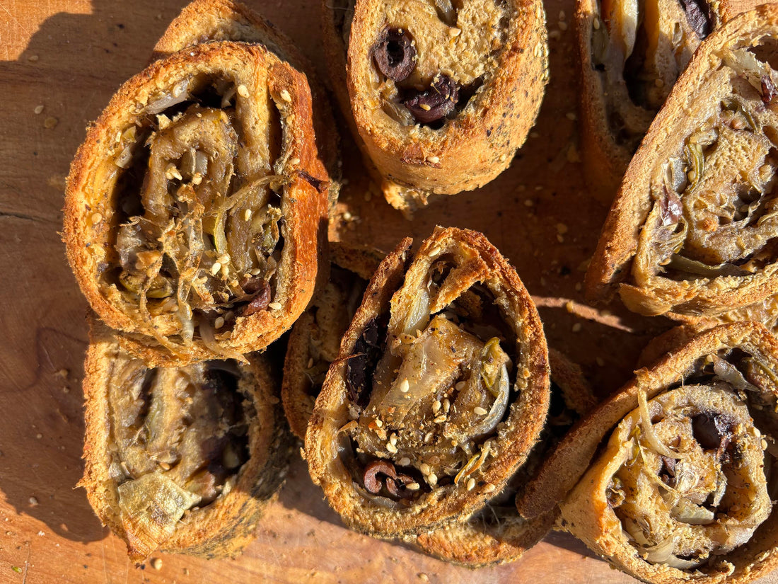 Zaatar, olive & onion bread roulade